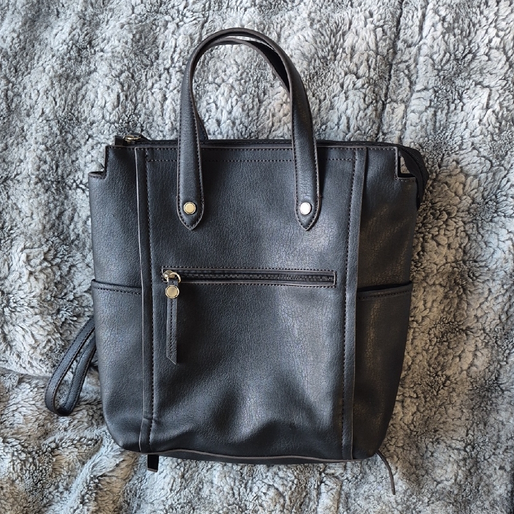 St Johns Bays 🖤 Elegant Black Backpack